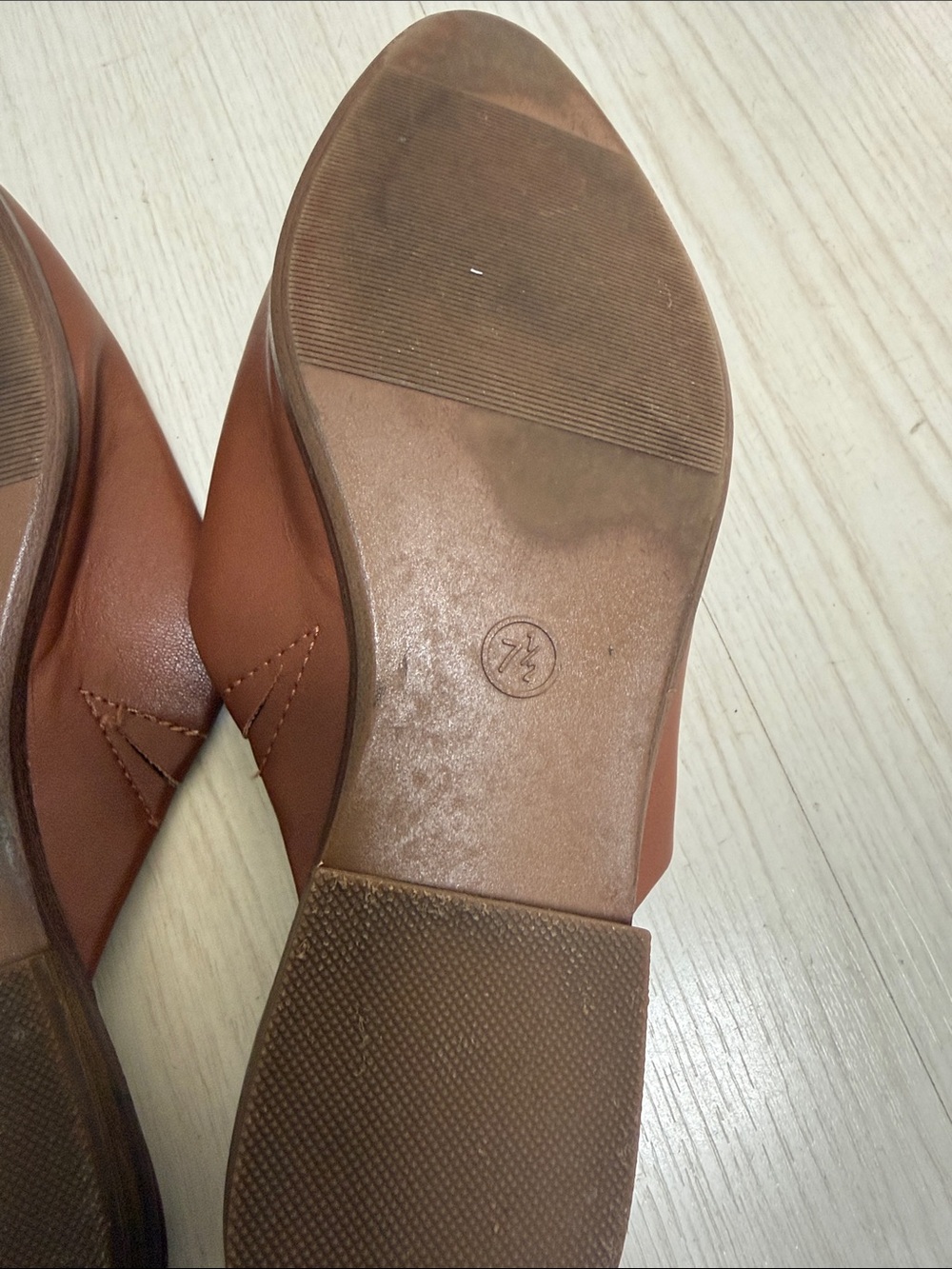 Universal Thread Brown Mules - Picture 10 of 12